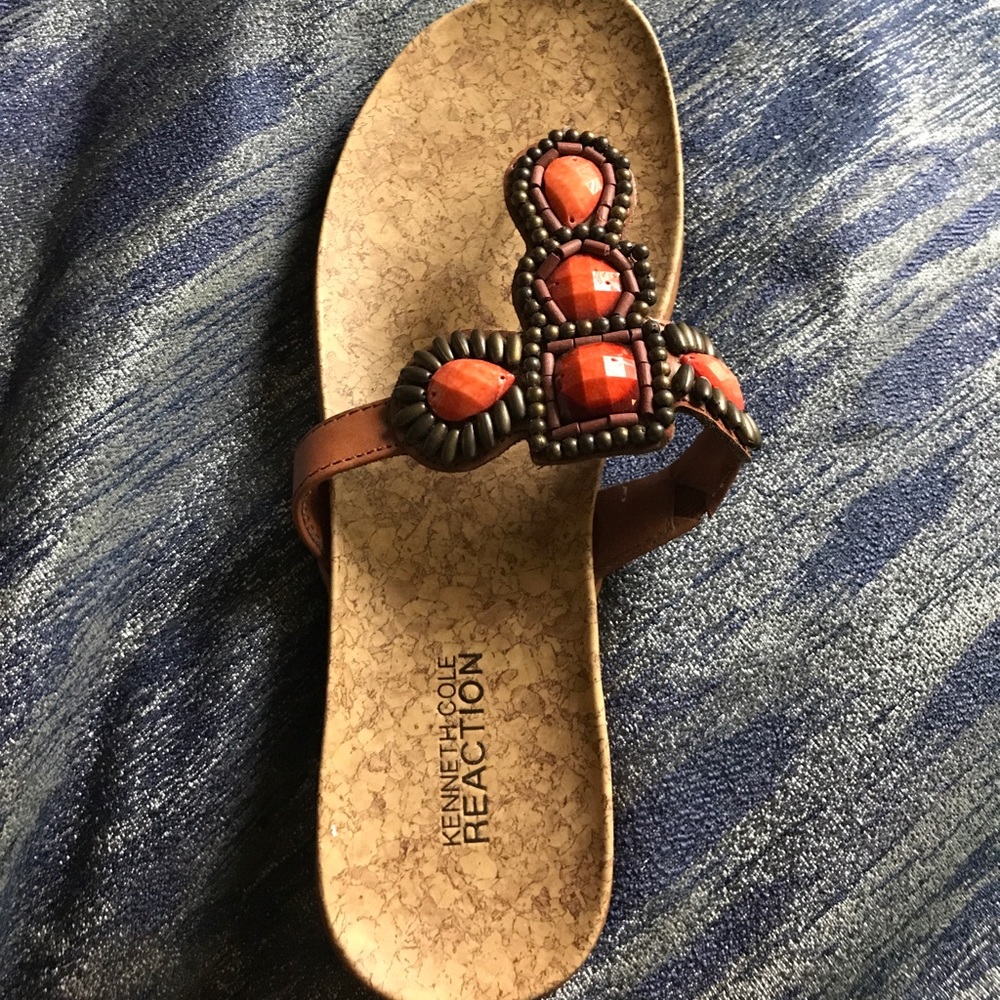 Sandals - Picture 2 of 3