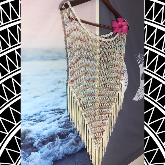 🌸✨ Hand Made Sequin Knit Poncho - Picture 3 of 4