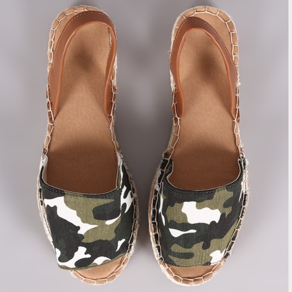 Bamboo Shore-02S Camo Slingback Espadrilles - Picture 4 of 7