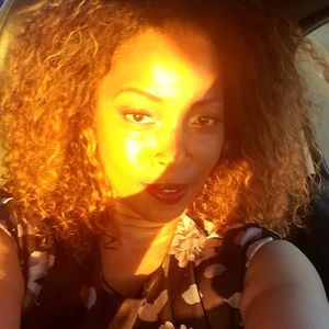 Meet your Posher, Akosua