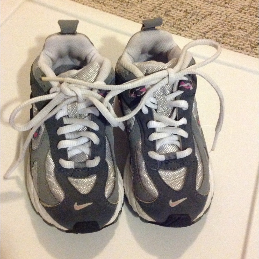 Girls Nike