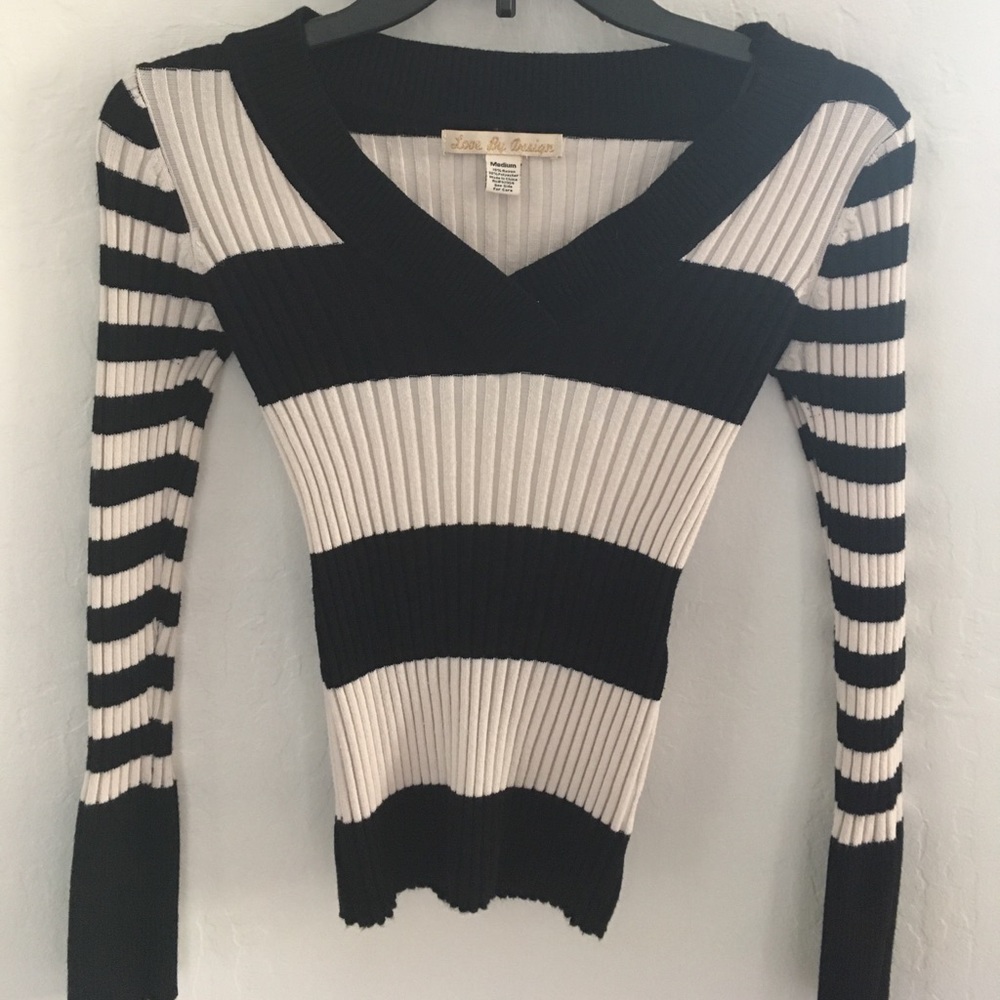 Tight fitted long sleeve shirt