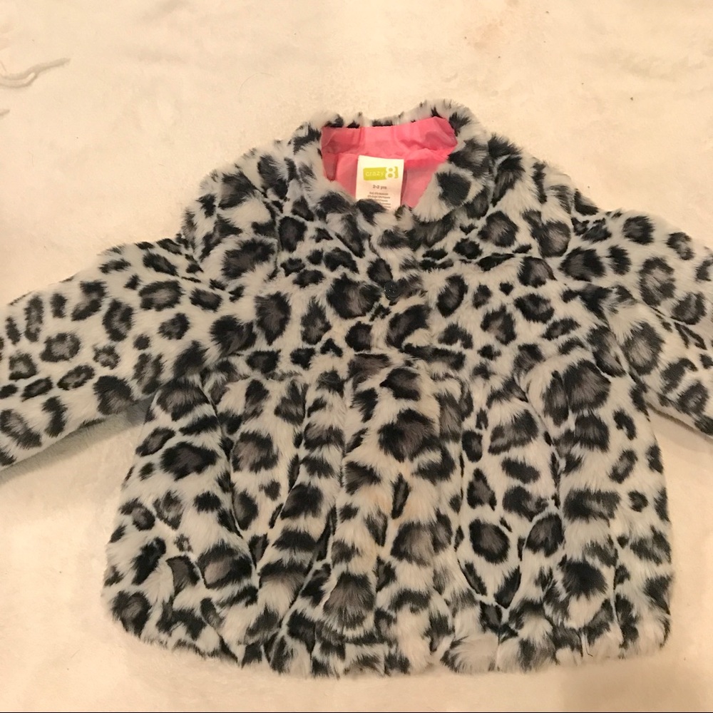NWOT Crazy 8 Faux Fur! 🤗