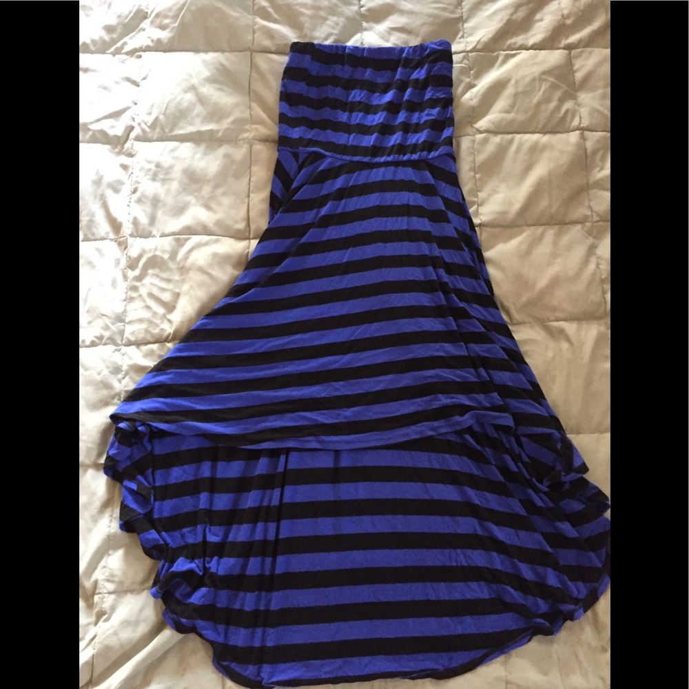 Strapless stripped high-low dress