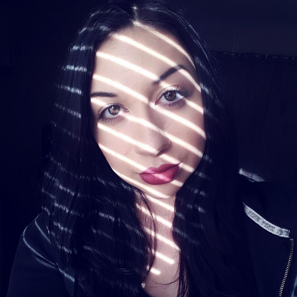 Meet your Posher, Marissa