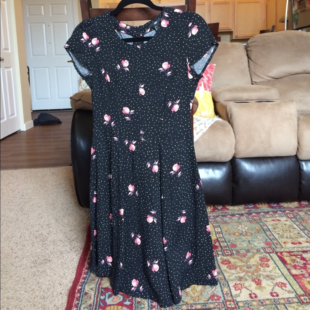 Gorgeous H&M Black Floral and Polkadot Dress