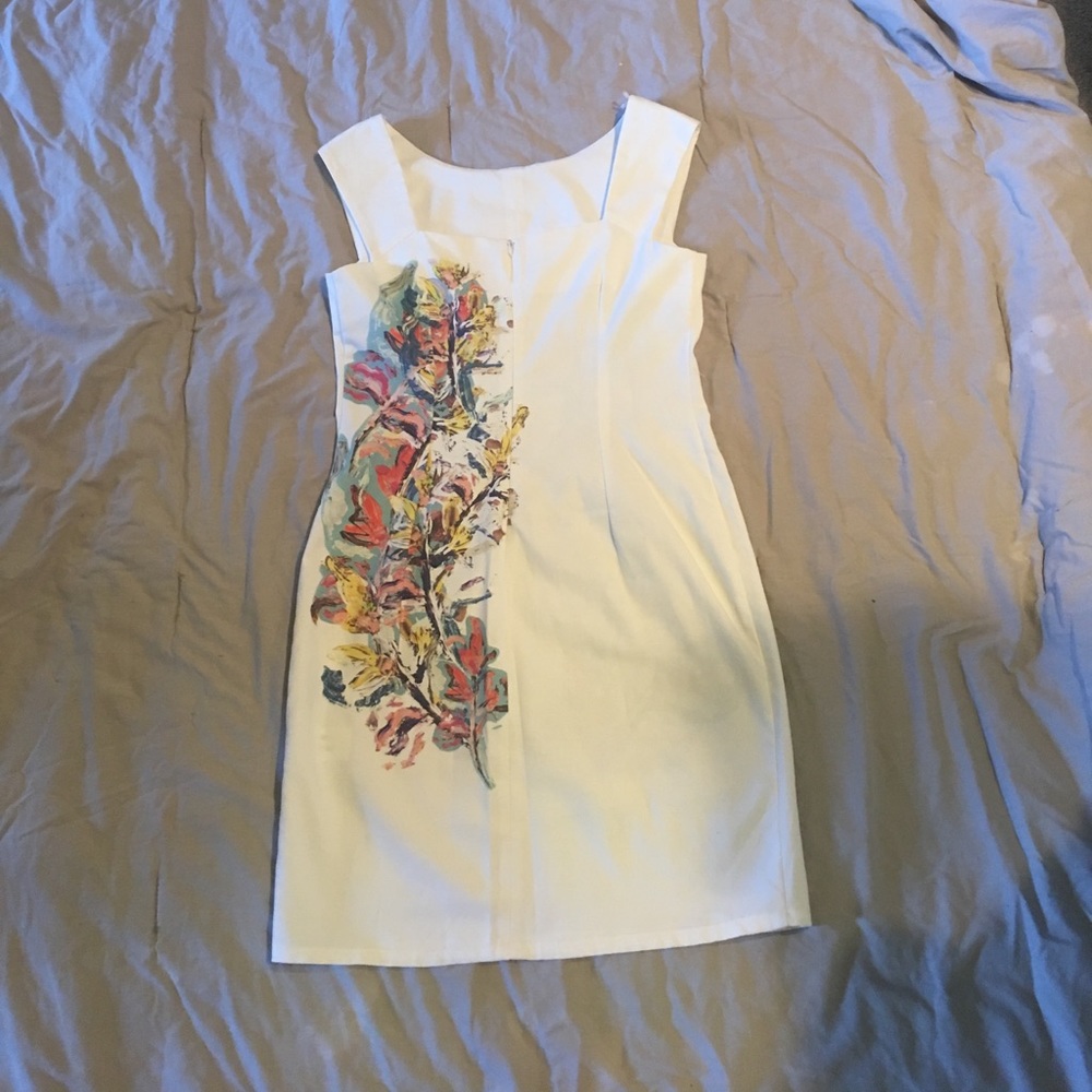 Dress - Picture 2 of 2