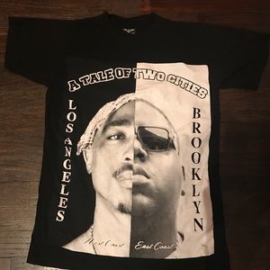 2 PAC and biggie tee