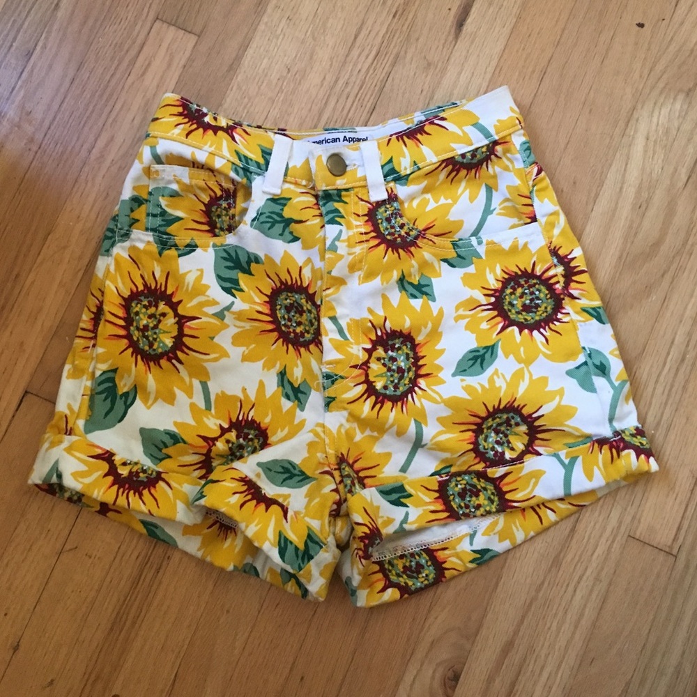 American Apparel Sunflower Shorts | size 24/25