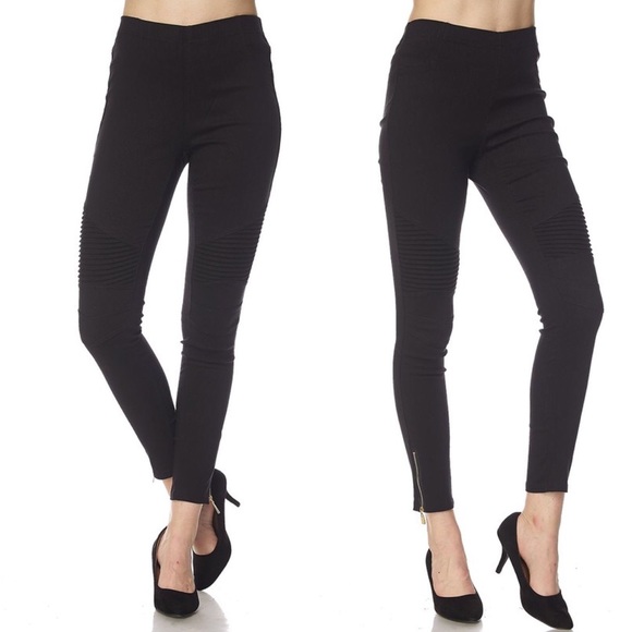 Glamvault Denim - HERE❣️Black Moto Jegging With Ankle Zipper Detail