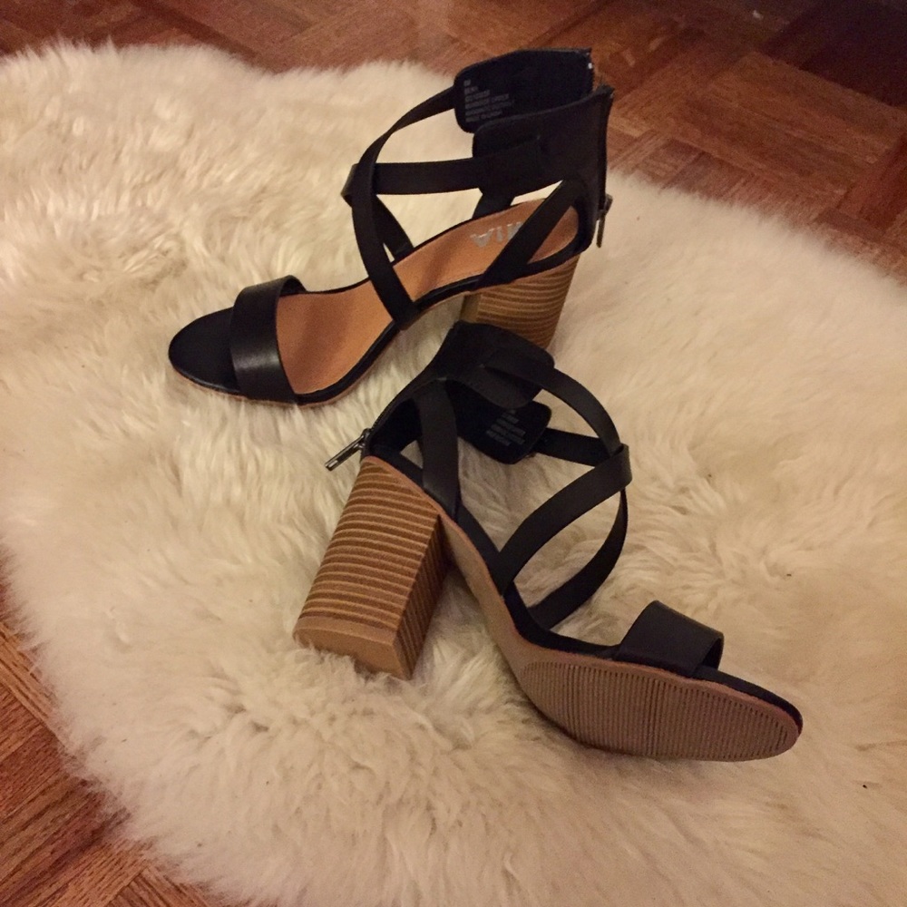 Chunky strappy sandals
