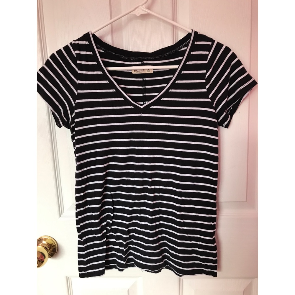 Hollister Tee