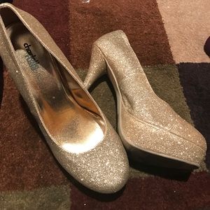 Charlotte Russe gold glitter high heel pumps
