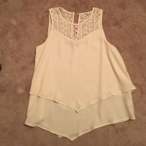 Sleeveless blouse