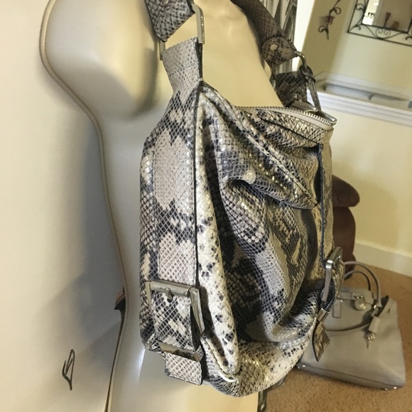 Authentic Michael Kors leather python print bag - Picture 2 of 8