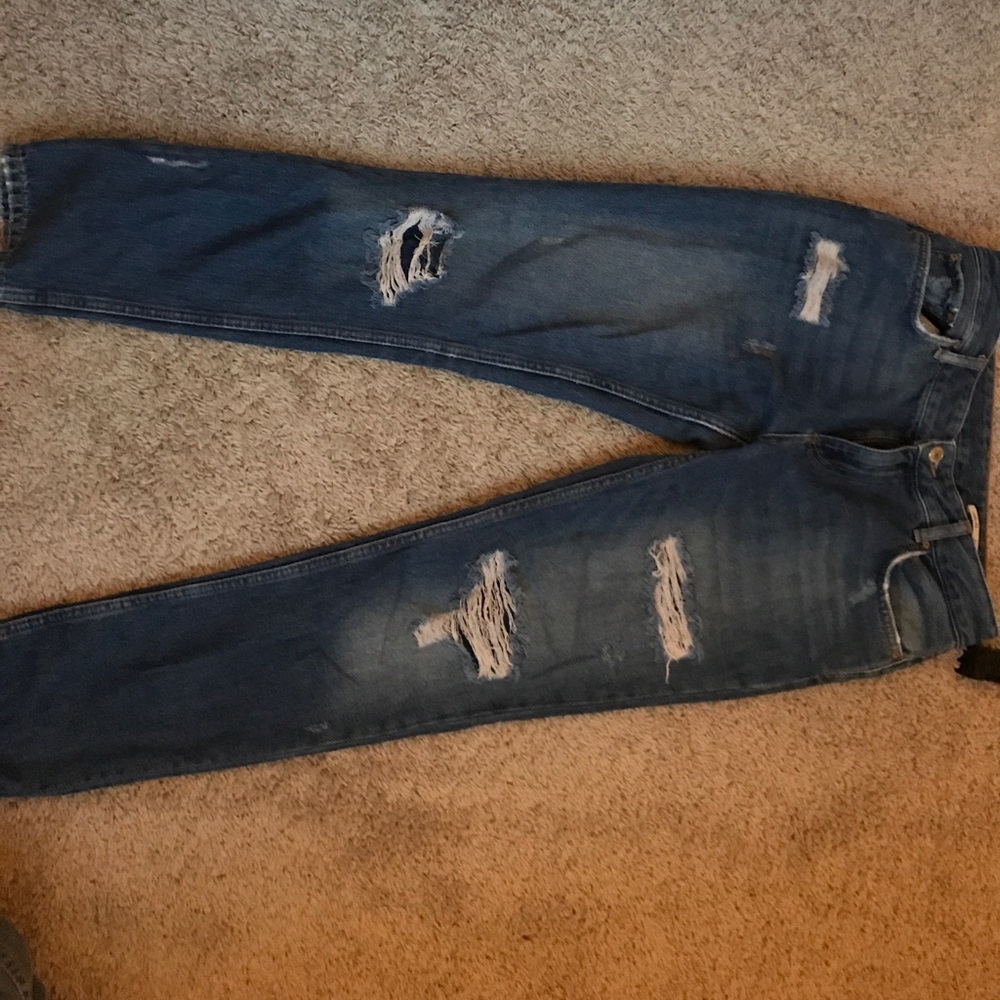 Zara medium rise boyfriend capris