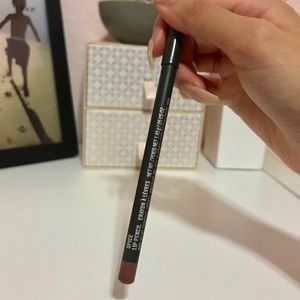 Mac Lip Pencil