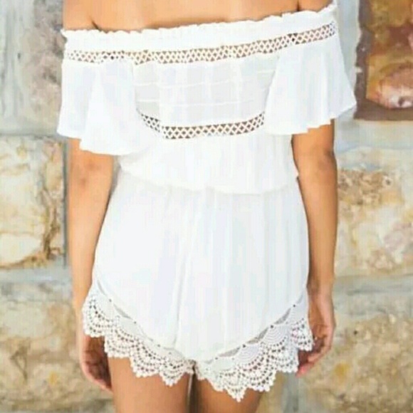 NEW🔴1 XL LEFT🔴WHITE LACEY CHIFFON ROMPER/CLBWR - Picture 3 of 8