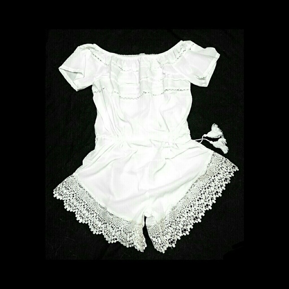 NEW🔴1 XL LEFT🔴WHITE LACEY CHIFFON ROMPER/CLBWR - Picture 4 of 8