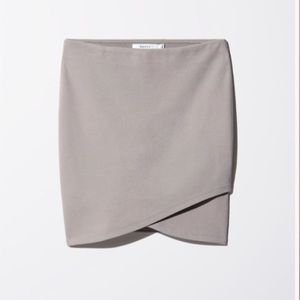 Aritzia Talula Skirt