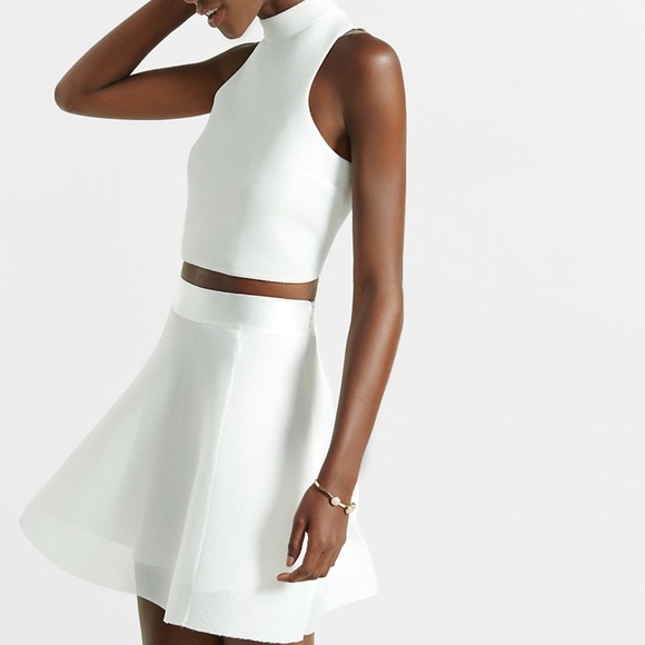 EXPRESS IVORY BONDED MESH CROPPED TANK &FULL SKIRT - Picture 2 of 8