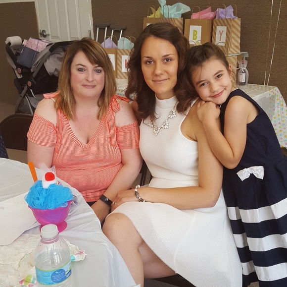 EXPRESS IVORY BONDED MESH CROPPED TANK &FULL SKIRT - Picture 6 of 8