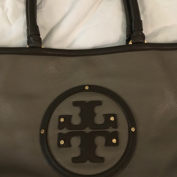 Tory Burch Tote Bag - Picture 2 of 6