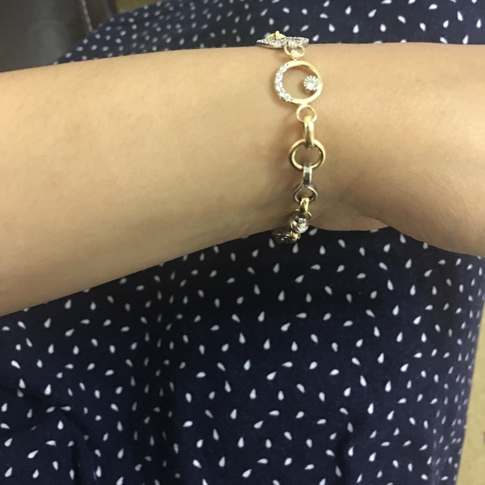 its gold - Picture 3 of 4