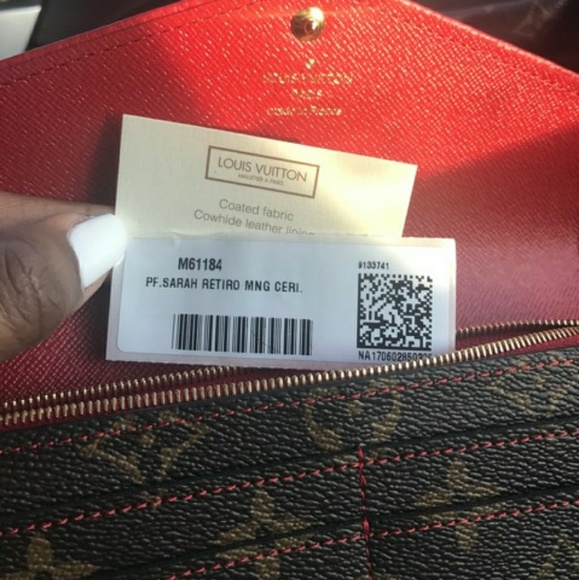 Brand new with tags wallet - Picture 3 of 6