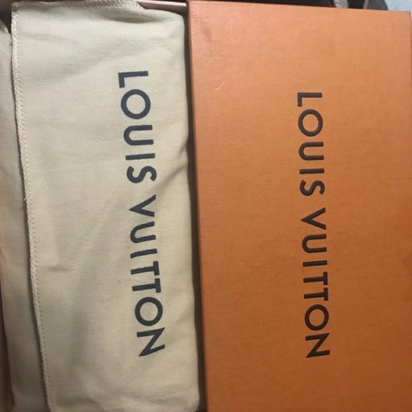 Brand new with tags wallet - Picture 5 of 6