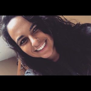 Meet your Posher, Regina