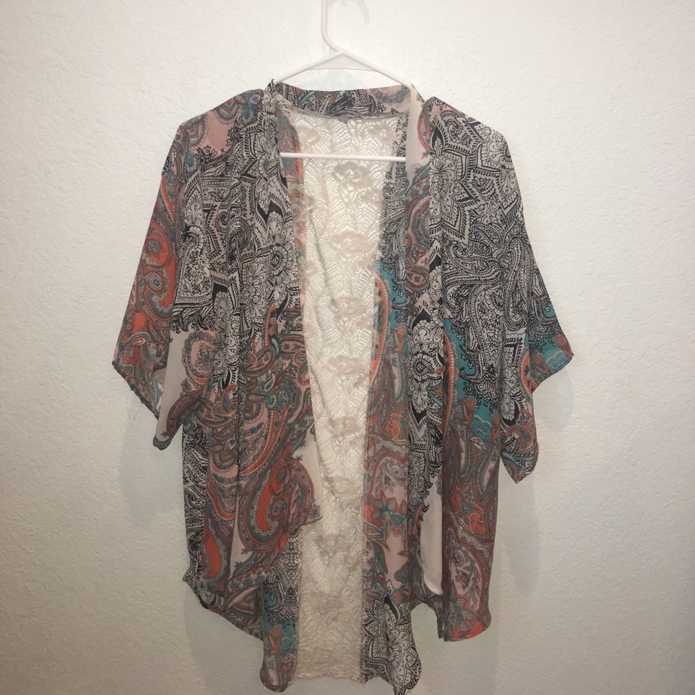 Short Sleeve Floral Kimono
