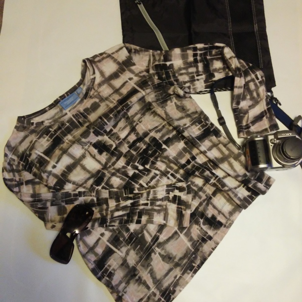 Simply Vera - Vera Wang Causal Wear Top Size XL