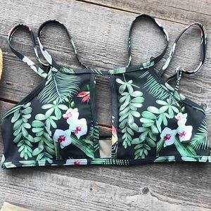 Cupshe Bikini Top