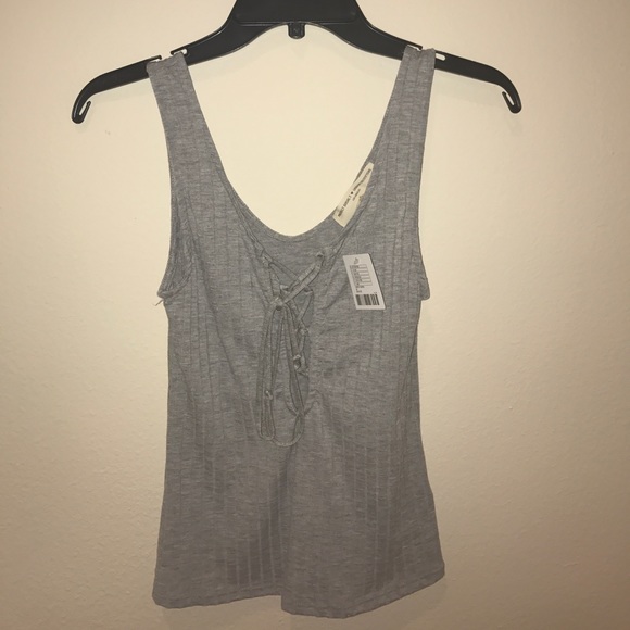 Gray top - Picture 1 of 2