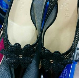 Chanel Slingback pumps
