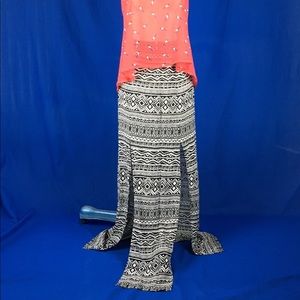 Forever 21 split leg long skirt size small