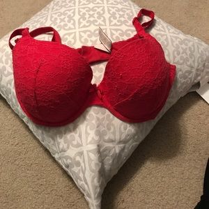 very good condition victoria's secret bra