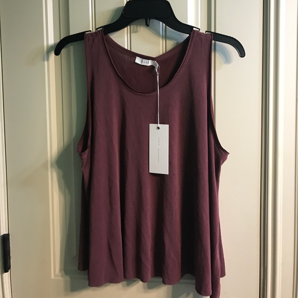 Soft burgundy Lush tank