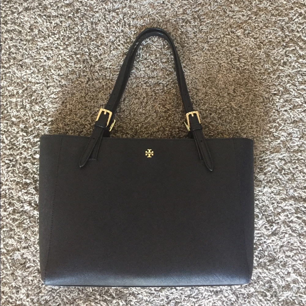 Tory Butch York Small Bucket Tote
