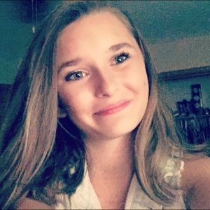 Meet your Posher, Josie