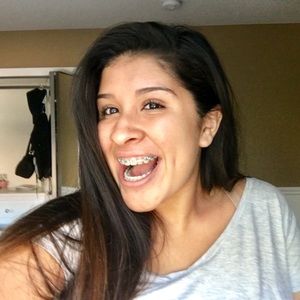 Meet your Posher, Hannah