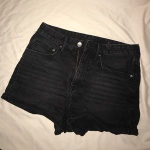 H&M Black High wasted Jean Shorts