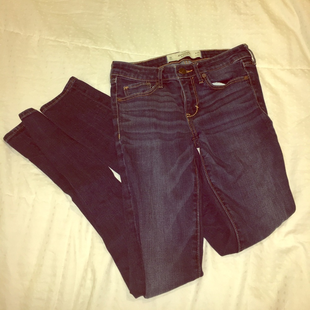 Abercrombie & Fitch skinny jeans!!