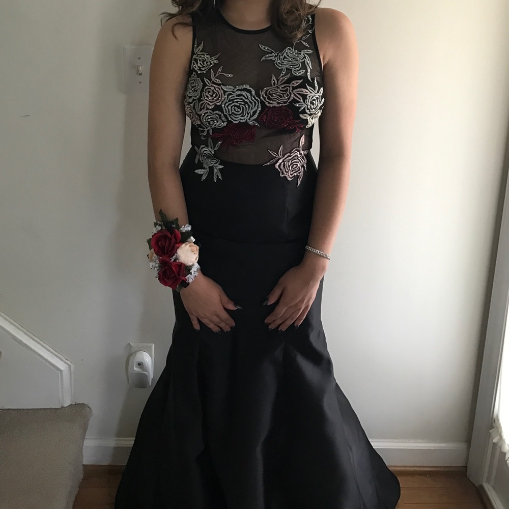 PROM DRESS