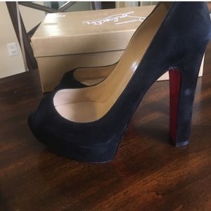 Christian Louboutin Bambou Pump