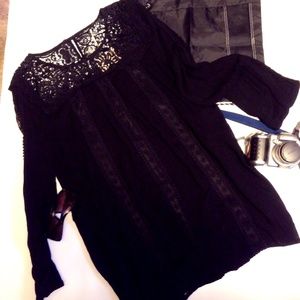 Blu Pepper Black Lace Crochet Tunic Size L