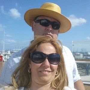 Meet your Posher, Yarigdely