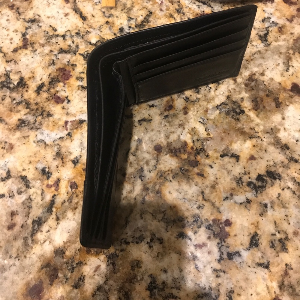 Wallet - Picture 2 of 3