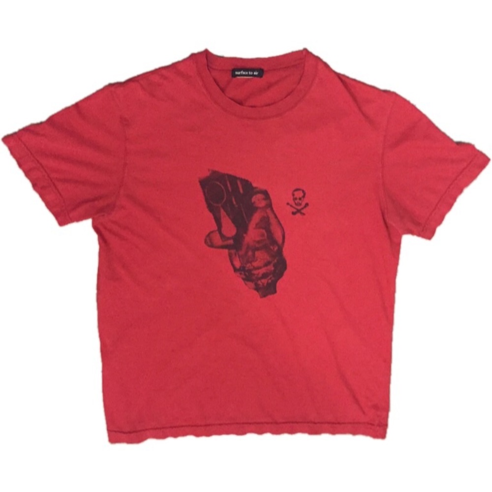 Surface to Air Red T-shirt Small